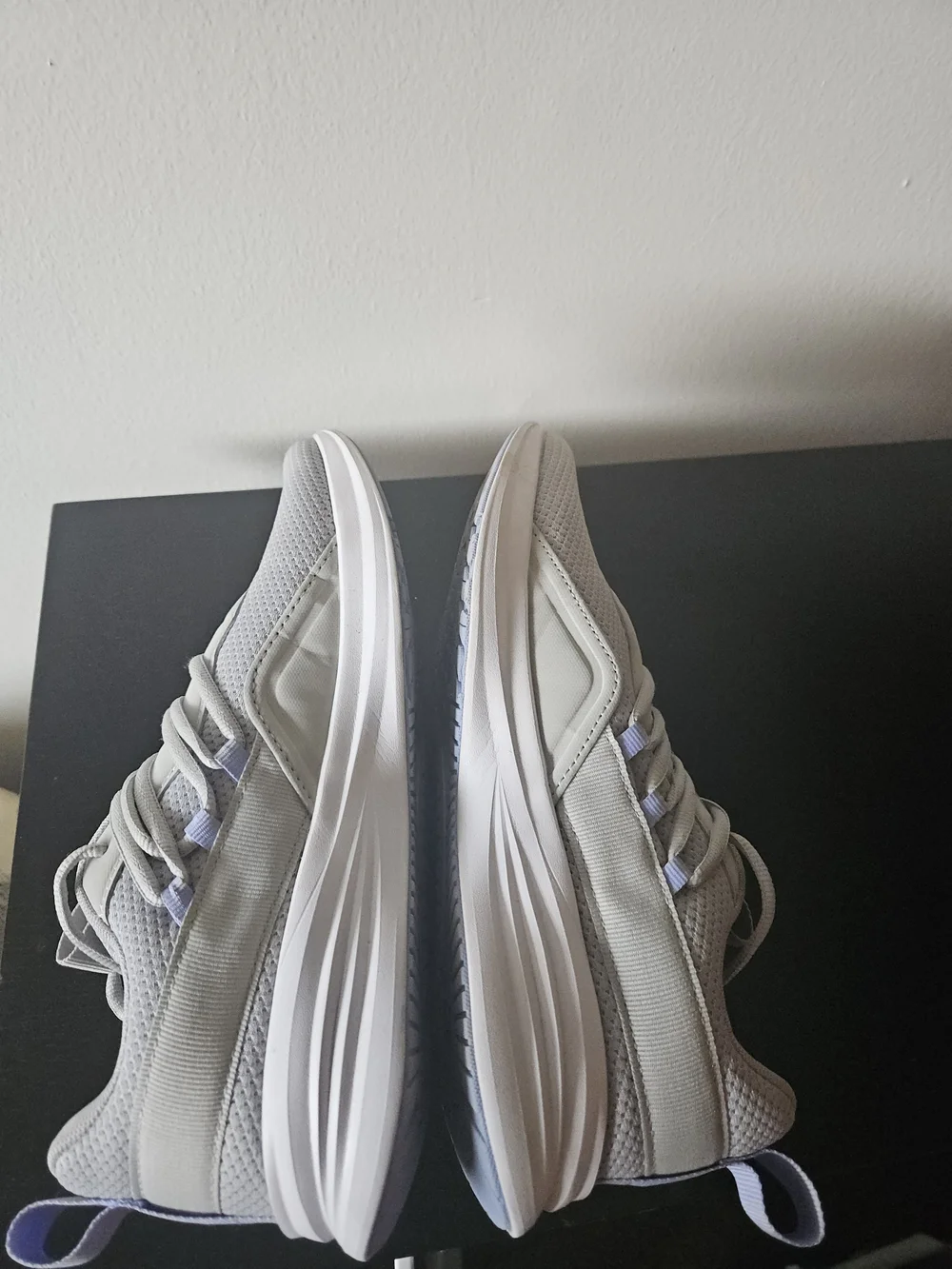 Puma Light Gray Women's Athletic Sneakers - 8.5 W Comfortable Everyday Runner